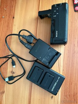 Sony A7R ii + prislusenstvo - 5