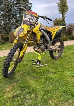 Suzuki RMZ 250 - 5