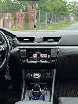Škoda Superb 2,0tdi - 5