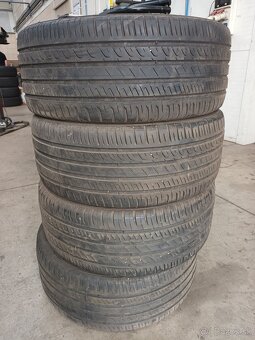 Barum 235/50 R18 97V - 5