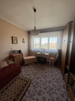 Na predaj 3izbový; čiastočne zrekonštruovaný byt v obci Mužl - 5