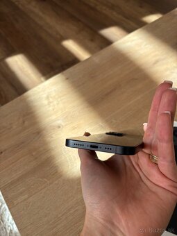 Apple iPhone 13 128GB Midnight - 5