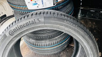 Continental 235/40 R18 ultracontact - 5