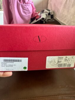 Luxusne tenisky valentino garavani 40 - 5