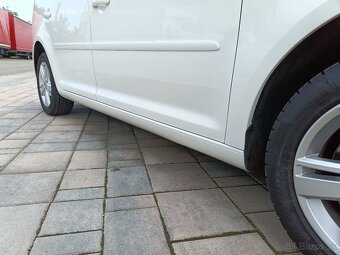 VOLKSWAGEN TOURAN 2.0 TDI CR 103 kW DSG6 MATCH BI-XENÓN - 5