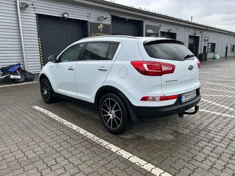 Automobil KIA Sportage 2.0 CRDi VGT 4WD EX A/T - 5