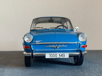 SKODA/ VOLGA predam krasny zberatelsky model. Mierka 1:18. - 5
