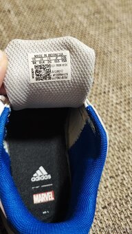 Adidas č.26 - 5