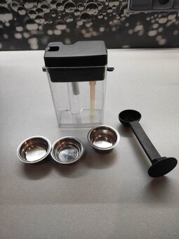 Kávovar DeLonghi EC 860.M - 5