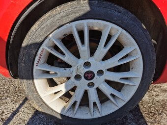 Fiat grande punto 1.9jtd 96kw - 5