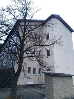UBYTOVNA PODNAJOM RAJEC PRI STANICI - 5