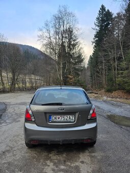Kia Rio 2011 - 5