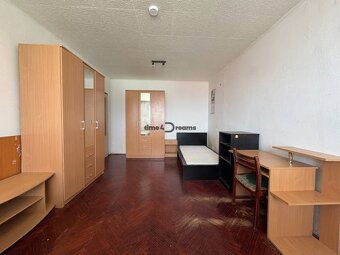 Na predaj: 3 izb.byt v CENTRE mesta + ŠATNIK + PIVNICA - 5