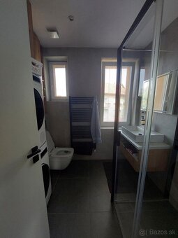 Prenajmem 2-izbovy byt v Prešove centrum Capajevova - 5