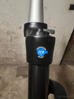SR Suntour XCR34, 29”, 140mm - 5