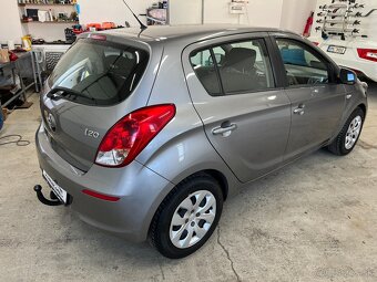 Hyundai i20, 1.2i KLIMA ESP ISOFIX - 5