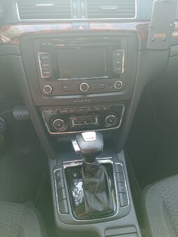 Škoda Superb combi 2.0 DSG - 5
