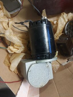 Predám zmes dielov na veterány ŠKODA, mnohé iné - 5