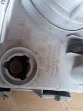 Škoda Felicia pravé predné svetlo - 5