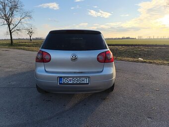 Golf 5 1.9Tdi - 5