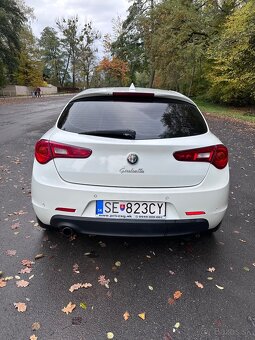 Alfa Romeo Giulietta - 5