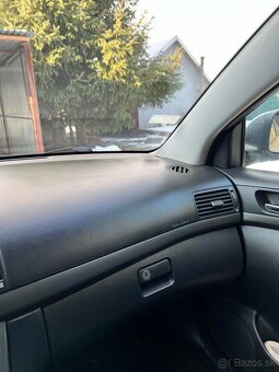 Toyota Avensis Combi - 5