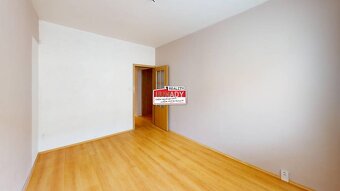 ZNÍŽENÁ CENA (74 m²) 3i BYT NA SÍDLISKU ZÁPAD S BALKÓNOM - 5