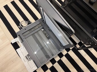 HP Officejet Pro 9010e - 5