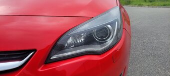 Opel Astra 2.0 CDTI  Cosmo - Sports Tourer, červená farba - 5