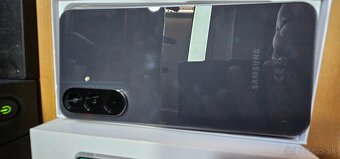 Samsung galaxy a56 - 5