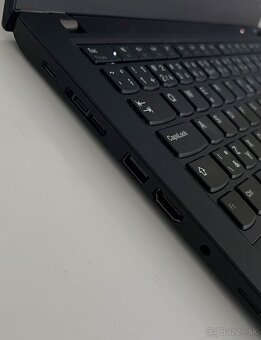 Lenovo Thinkpad T490 - 5