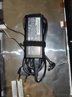 SONY VAIO SVF152A29M - 5