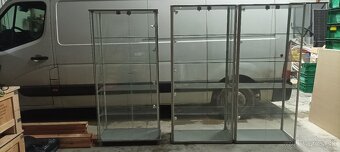 Sklenená vitrína - 5