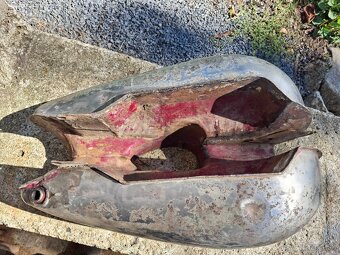 Jawa pérák NÁDRŽ - 5