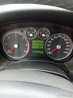 Ford Focus kombi 1.8 TDCi – 85 kW – 2005 - 5
