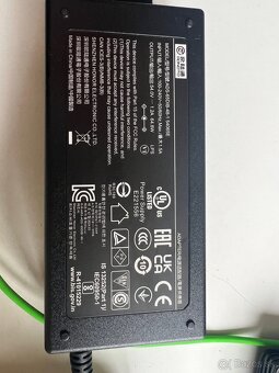 POE Switch HikVision DS-3E1105P-EI (5-port), 60W - 5