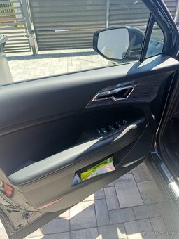 Kia Sportage 1.6 benzín 110 kw automat - 5