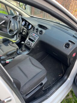 Peugeot 308 - 5