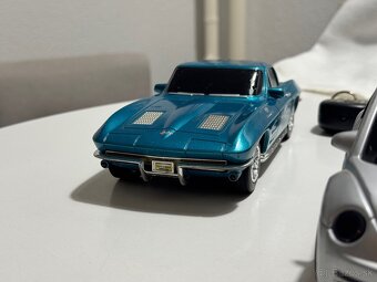 Autíčka hračky 1:24 (Corvette, VW Chrobák, Toyota) - 5
