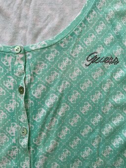 Guess sveter, veľ. L - 5