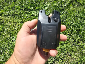 2ks signalizatorov + odposluch 50e - 5