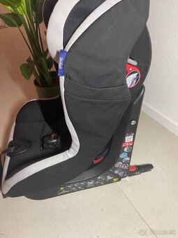 Autosedačka Chicco s ISOFIXom - 5