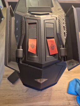 Herny PC OMEN - 5