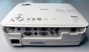 Predám NEC V300W - 3000ANSI lum., WXGA, HDMI - top stav - 5