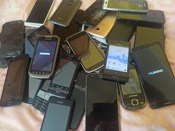Predám mobily ná náhradné diely - 5