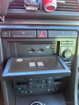 Predám rádio Audi RNS-E - 5