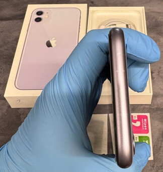 Apple iPhone 11 64 GB Purple / 86% batéria - 5