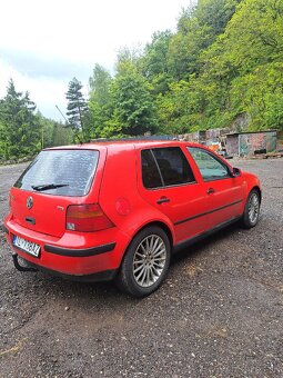 Volkswagen Golf MK4 - 5
