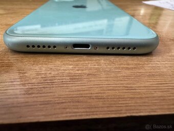 iPhone 11 64 GB - 5