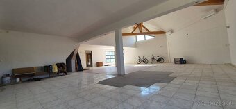Predaj komerčných nebytových priestorov v Chotíne ID : 520 - 5